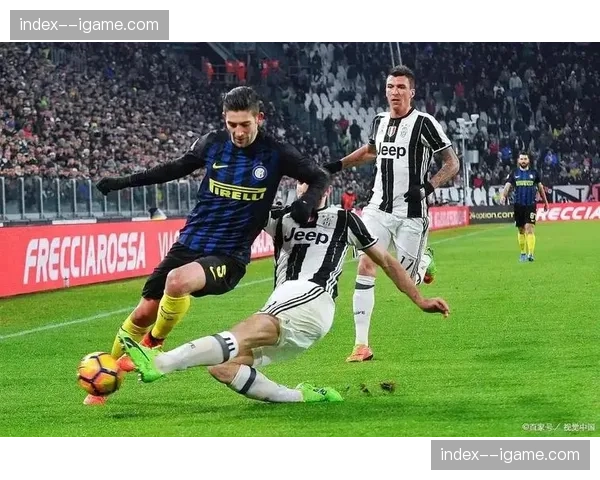 意甲半场：尤文图斯1-0领先乌迪内斯，弗拉霍维奇头球破门